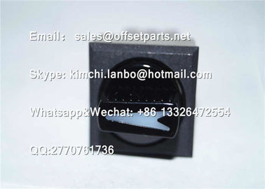 China AG225-PL3W22E3 5BB-6101-320 komori three-stage selection switch original part for offset printing machine supplier